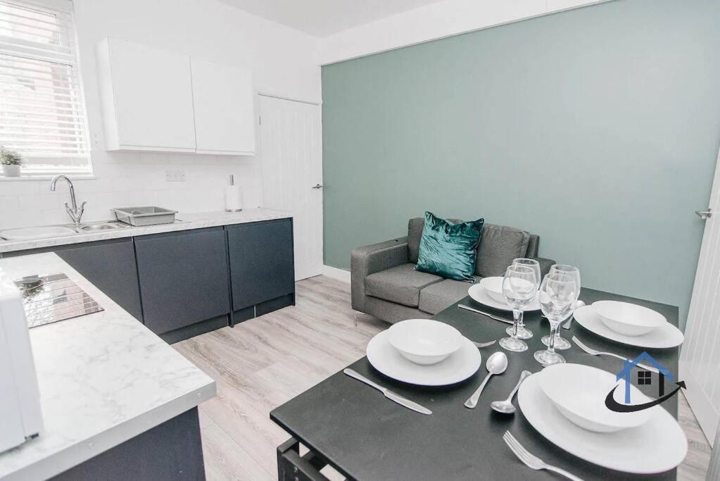 Balby Casa Nr Doncaster Racecourse King Beds Street Parking Villa Exterior foto