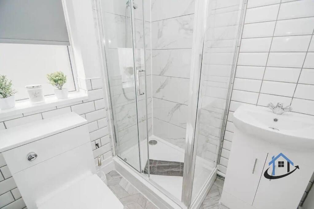 Balby Casa Nr Doncaster Racecourse King Beds Street Parking Villa Exterior foto